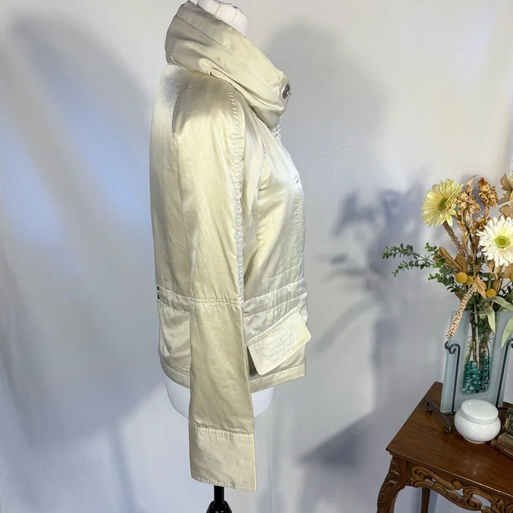Theory Pearlized Utility Jacket Hidden Hood Adjustable Waist Cinch Ivory~S🧡